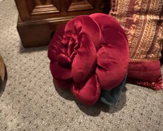 Red Rose Shaped Velvet Pillow