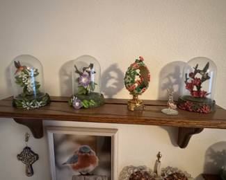 Franklin Mint Hummingbird Collection Glass Domes