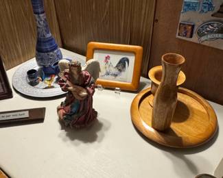 Figurine of an Angel Playing a Lute