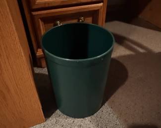Dark Green Plastic Wastebasket