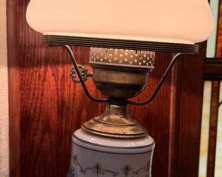 quoizel abigail hurricane lamp