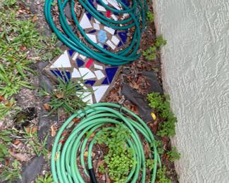 Bench seat under hoses Cement