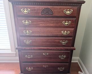 Nice Chest of Drawers