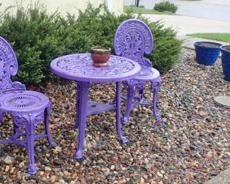 PURPLE IRON OUTDOOR SET - OUTDOOR POTS