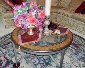 ROUND WOOD & IRON COFFEE TABLE