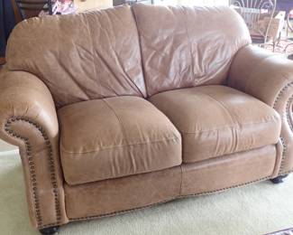 LEATHER LOVESEAT 