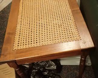 WICKER TOP BENCH