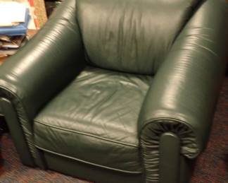 GREEN LEATHER CHAIR