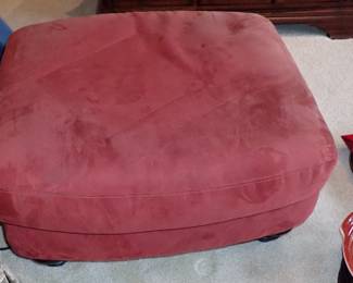 UPHOLSTERED OTTOMAN