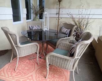 RATTAN 4 CHAIRS & ROUND GLASS TABLE