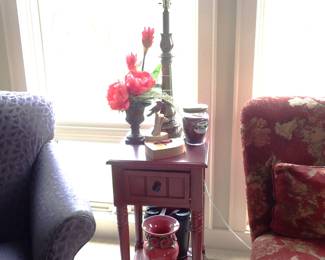 RED SIDE TABLE 1-DRAWER 