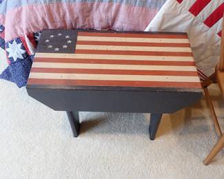 FLAG BENCH