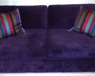 PURPLE LOVESEAT