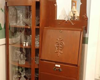 OAK SECRETARY GLASS BOWED DOOR