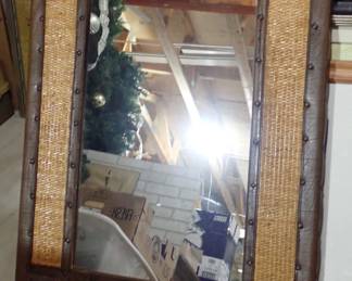 RATTAN DECOR MIRROR