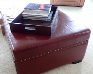STORAGE OTTOMAN W/HOBNAILS