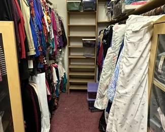 Women's walk in closet...mostly Large - 2X