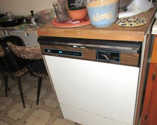 Portable Hotpoint dishwasher