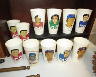 1970s 7-Eleven slurpee cups