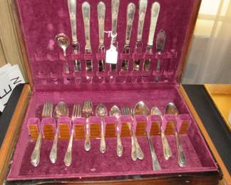 Silverplate set