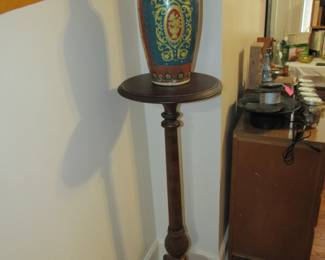 Tall walnut pedestal