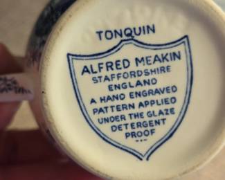 Alfred Meakin Tonquin Creamer second image