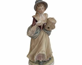 Classico Gallery Girl with Dove Figurine
