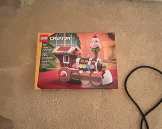 LEGO Celebration Series Gingerbread Train Ornament 