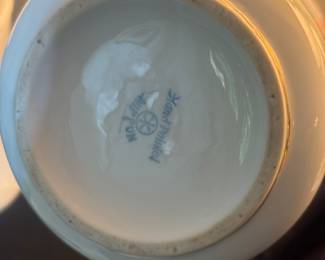 Vintage Noritake Floral Chocolate Set – Chocolate Pot with 6 Cups & 6 Saucers, Gold Trim