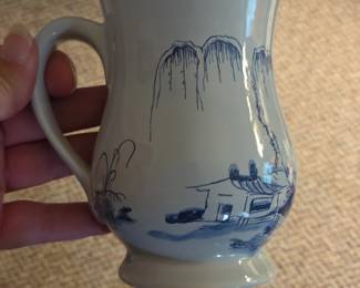 Williamsburg Delft Reproductions Tankard Mug