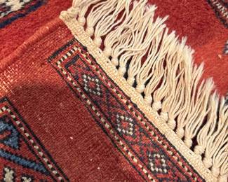Pakistani hand -knotted wool runner rug