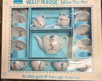 Holly Hobbie tea set