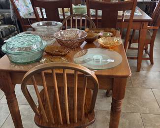 Square wood pub table with 2 chairs 