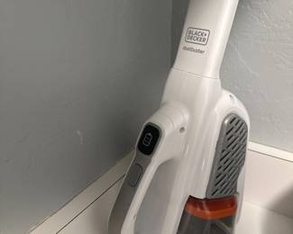 Black & Decker cordless hand vac