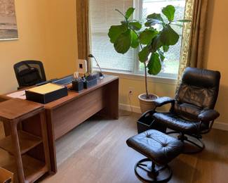 Desk has sold