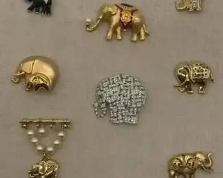 Lot 8 Vintage Elephant Brooches Pins Rhinestone Enamel Pearl Gold Shadow Box Display