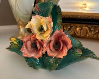 Capodimonte items including several lamps