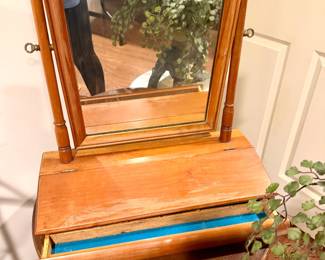 Vintage nutmeg dresser top vanity