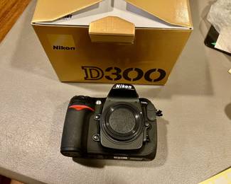 Nikon D300 Camera