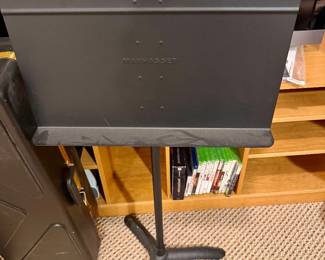 Manhasset Symphony music stand