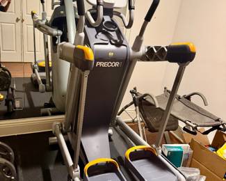 Precor AMT 100i adaptive motion trainer