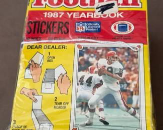 Topps Football 1987 Yearbook Stickers Sealed