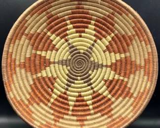 Handcrafted Rwandan Sisal Basket — Coil Weave Bowl in Sunburst Pattern with Hanging Loop