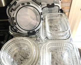 Glass Food Storage Containers with Locking Lids