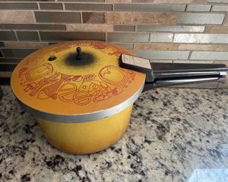 Vintage Presto Deluxe Pressure Cooker