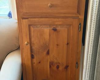 Wooden Jelly Cabinet