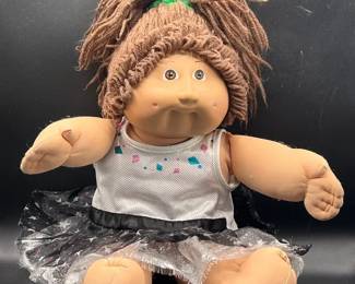 1982 Cabbage Patch Kids Doll — Coleco — Appalachian Art Works