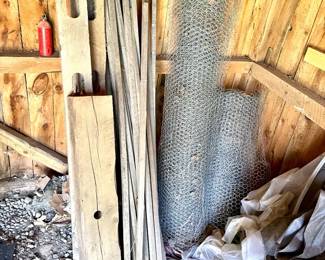 Chicken Wire Fence With Wood