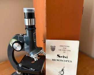 Selsi Microscope