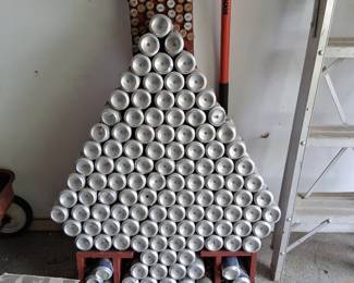 Beer can Christmas tree!